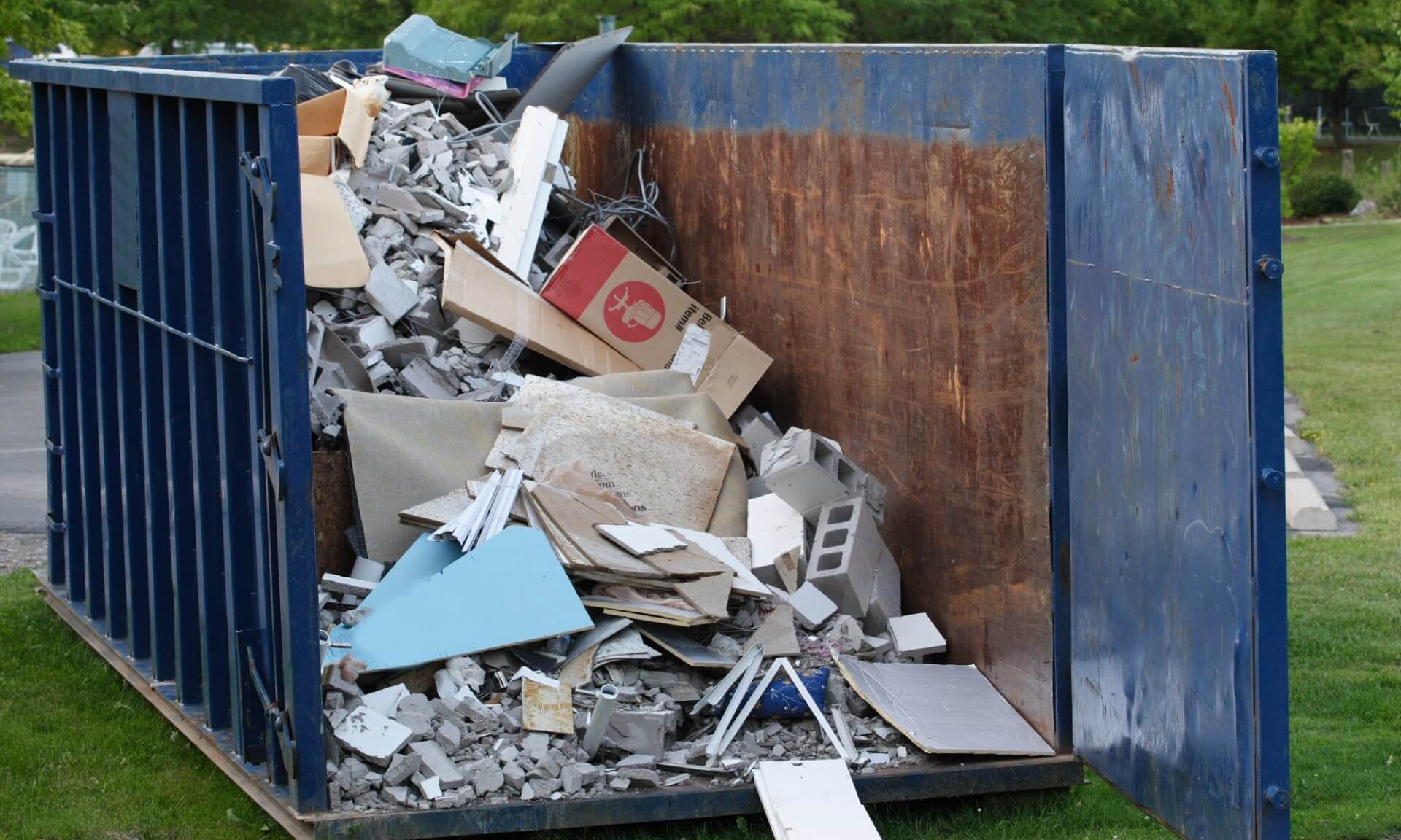 Spring Cleaning Dumpster Services-Colorado Dumpster Services of Fort Collins